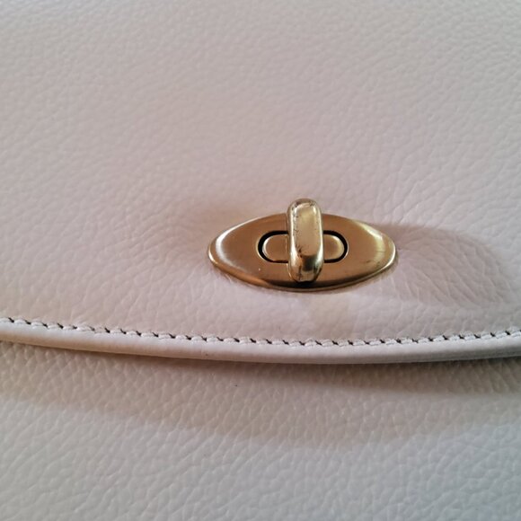 COACH Very Elegant White Crossbody Bag - Picture 7 of 11